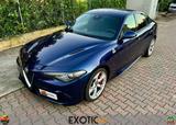 Alfa Romeo Giulia 2.9 V6 Bi-Turbo AT8 Quadrifogl - Alfa Romeo Giulia: V6