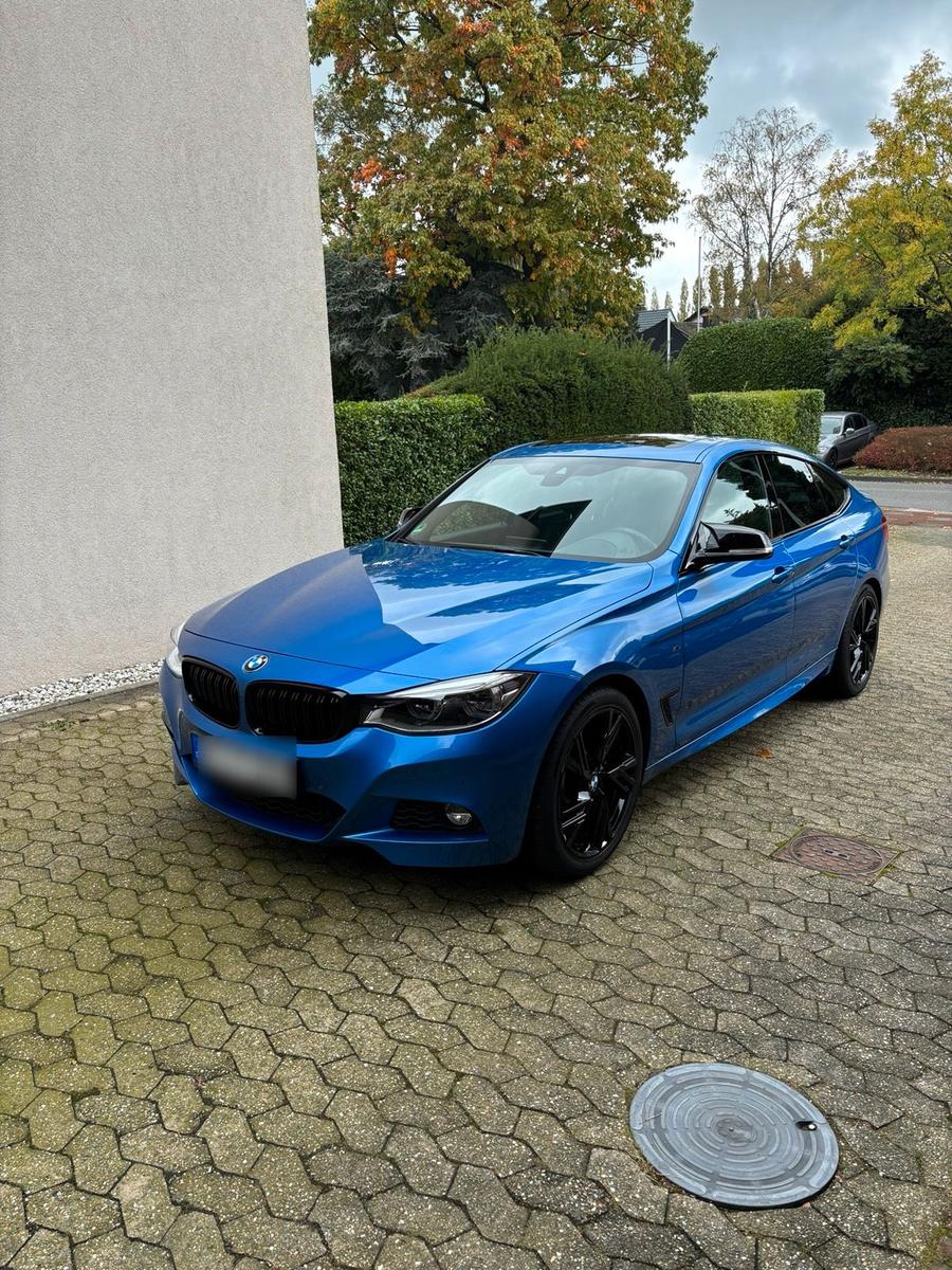 BMW 330 Gran Turismo
