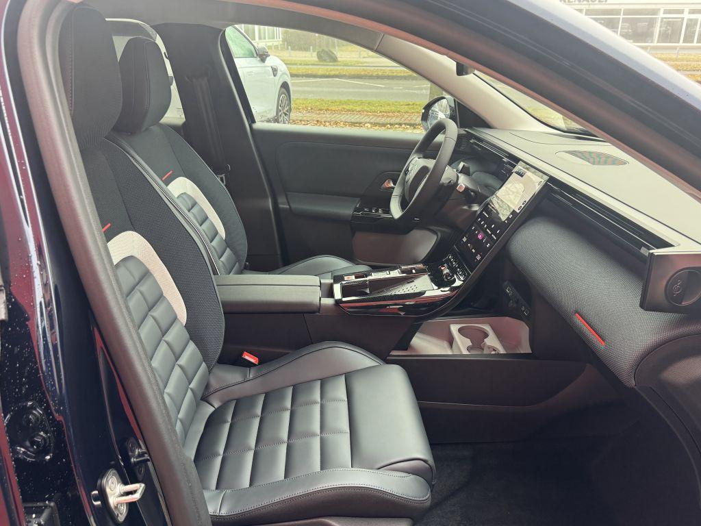 Citroën C5 Aircross Hybrid 145 MAX + Winter-Paket, AHK