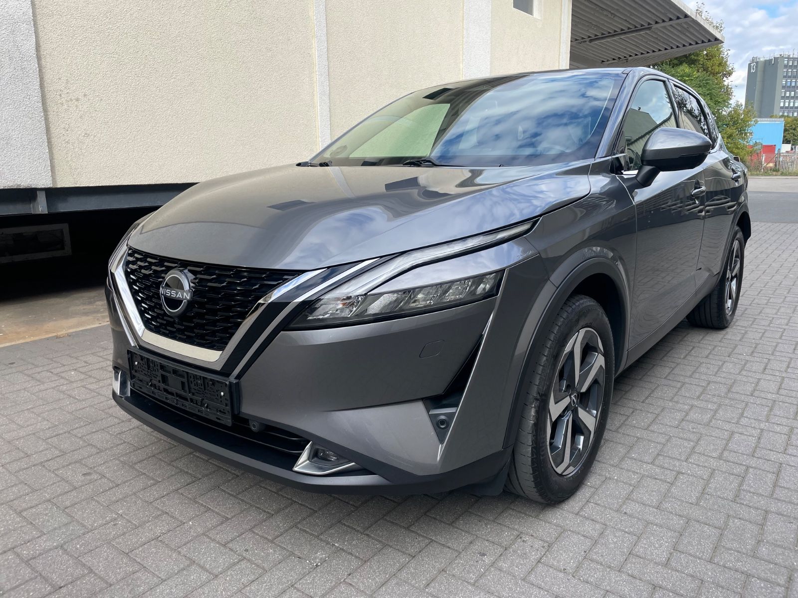 Nissan Qashqai - 1