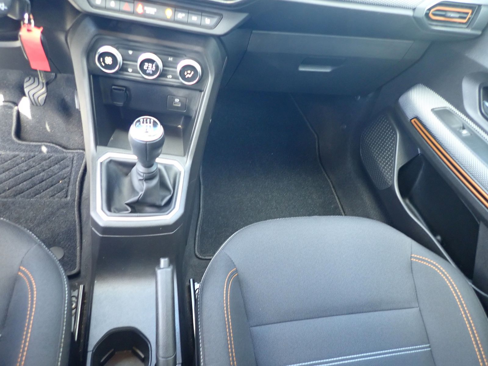 Fahrzeugabbildung Dacia Sandero Stepway Comfort TCe 100 ECO-G LPG