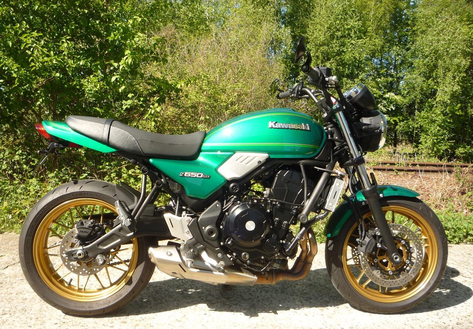 Kawasaki Z 650 RS Scheckheft 1.Hand Topzustand Kennzeich.