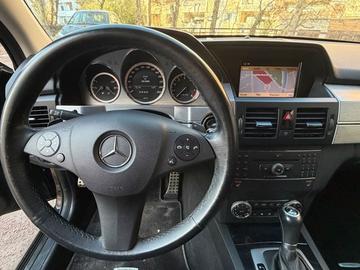 صورة 9 لـ 2008 Mercedes-BENZ GLK