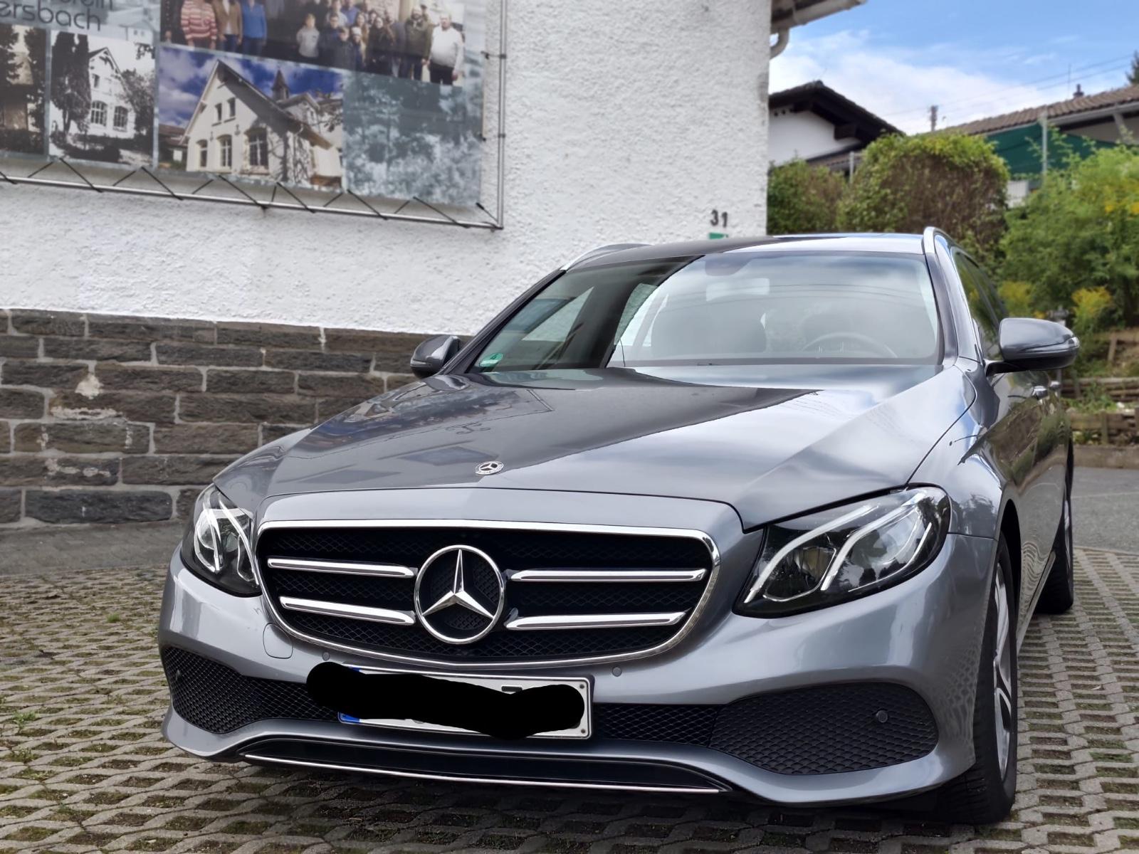 Mercedes-Benz E 220 d 4MATIC Allrad