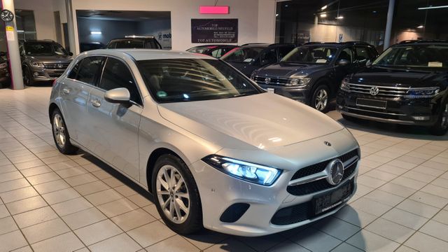 Mercedes-Benz A 180d-AUTOM+KLIMA+LED+LEDER+NAVI+TEMPO+SHZ+ALU