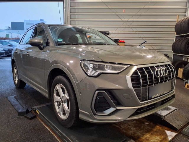 Q3 45 TFSI e S LINE S tronic LED+MMI NAVI+