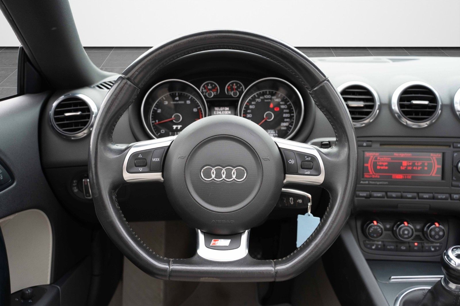Fahrzeugabbildung Audi TT ROADSTER 2.0 TFSI NAVI XENON MFL ALCANTARA