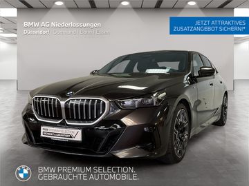 BMW Leasingangebot: BMW 520d xDrive Limousine M Sport Standheizung LED