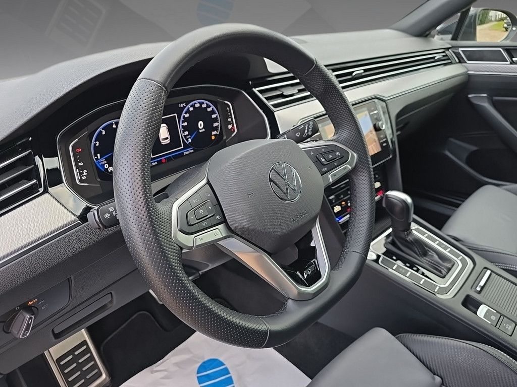 Volkswagen Passat Variant 1.5 TSI Elegance Elegance R-Line foto 9