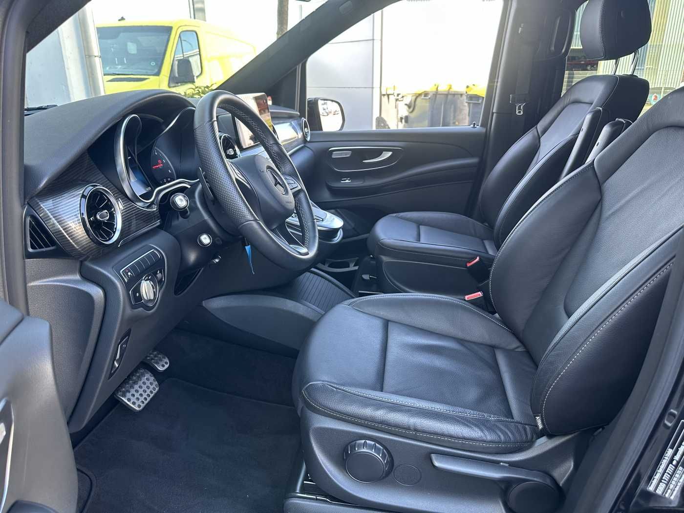 Fahrzeugabbildung Mercedes-Benz V 250 d EDITION Leder Kamera ILS 7Sitze