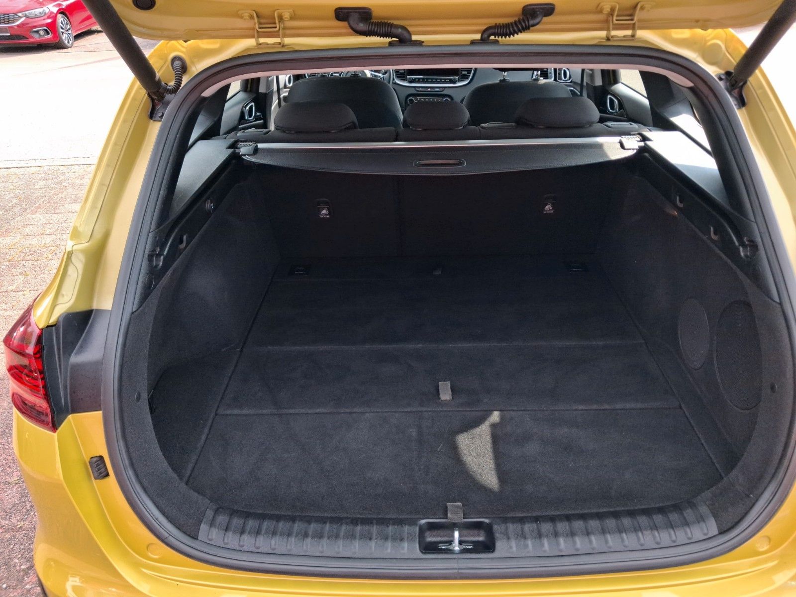 Fahrzeugabbildung Kia cee'd / Ceed Kombi Spirit Sitzheizung Automatik