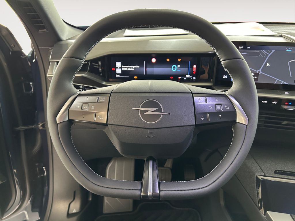 Fahrzeugabbildung Opel Grandland 1.2 DI Hybrid 48 V Automatik Edition