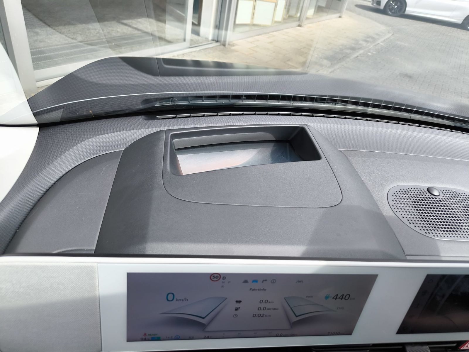 Fahrzeugabbildung Hyundai Ioniq 5 Uniq PANO+AHK+SHZ+HEADUP+NAV+ACC+360°+