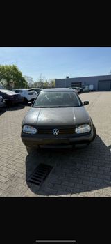 Volkswagen Golf 1.4 Basis - Volkswagen Golf aus 1999: Golf4