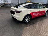 Tesla Model Y Hinterradantrieb RWD RWD - Tesla Gebrauchtwagen Hamburg