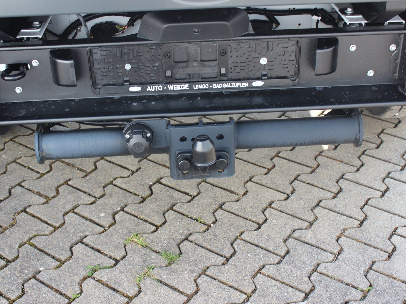 Fahrzeugabbildung Ford Transit 350 L3 Einzelkabine Trend