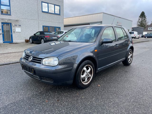 Volkswagen Golf 1.6 Auto