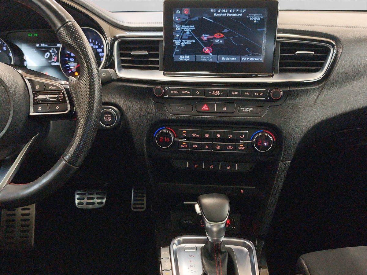 Kia CEED 1.6T GT PANO-DACH+NAVI+LED+KAMERA+SITZHEIZU