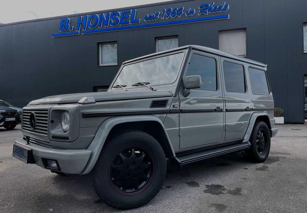 Mercedes-Benz G 300