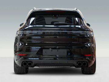 Porsche Cayenne - 10