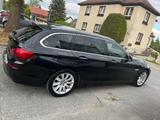 BMW 525 Baureihe 5 Touring 525 d xDrive Navi Leder - BMW 525 mit Diesel-Antrieb: Kombi