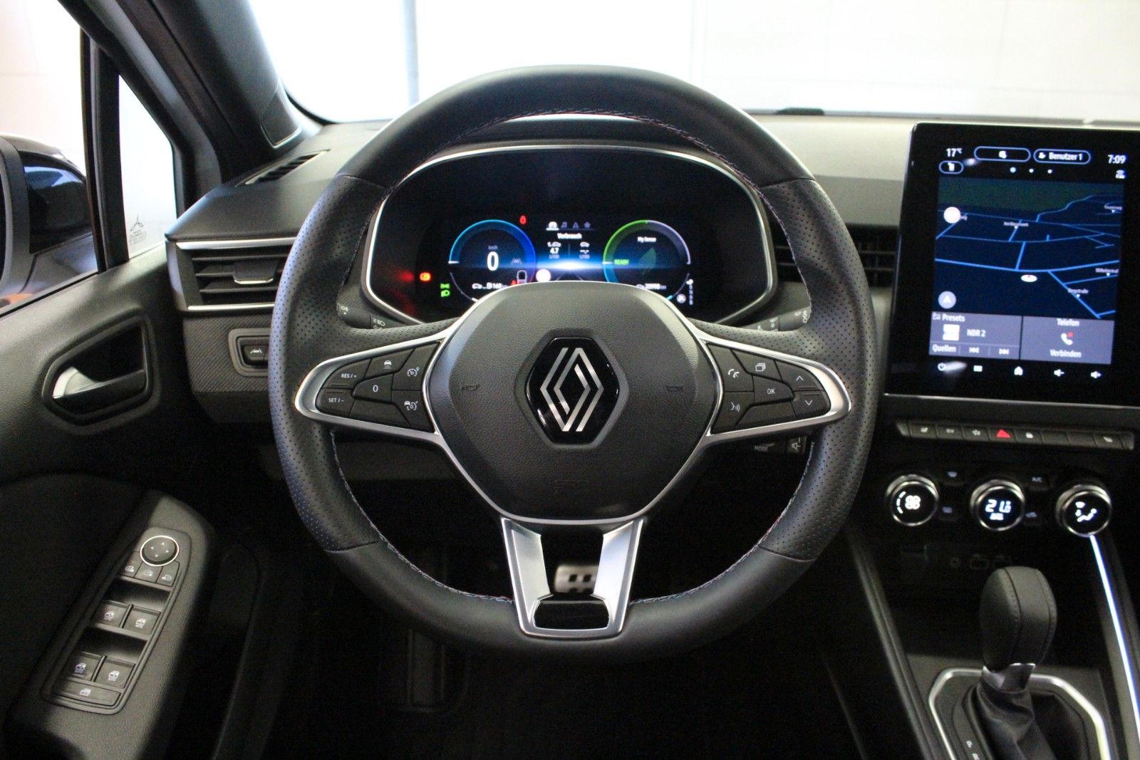 Fahrzeugabbildung Renault Clio E-Tech Full Hybrid 145 Esprit Alpine