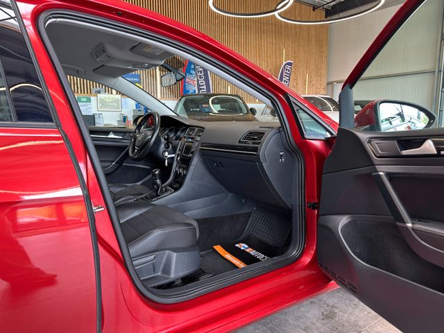 MYAUTOCENTER – Gebraucht- und Jahreswagen mit Werkstattservice in Pfaffenhofen Volkswagen Golf *SPORT-Fahrwerk*Tempo*Keyless*MassageSitze*