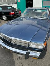 Mercedes-Benz SL 560 - blaue Mercedes-Benz SL 560