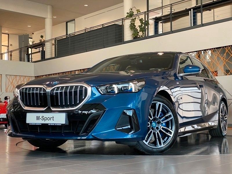 BMW 550e Lim xDr. M-Sport SurrView Sbel HUD AHK ACC