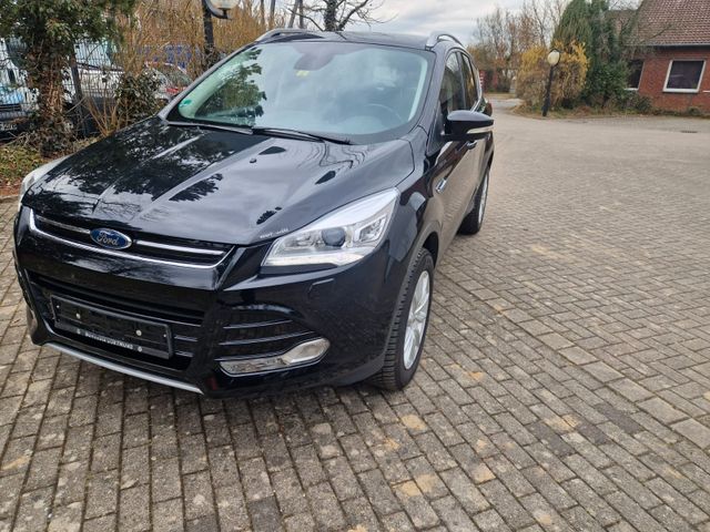 Ford Kuga Titanium 2.0 TDCi*4x4*Automatik*Leder*