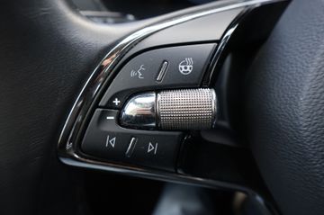 Skoda Octavia 2.0 TDI Clever AID+KAM+LED+KEY+CARPLAY