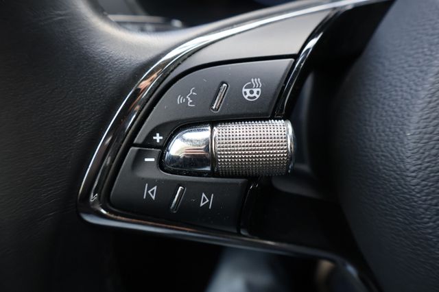 Skoda Octavia 2.0 TDI Clever AID+KAM+LED+KEY+CARPLAY