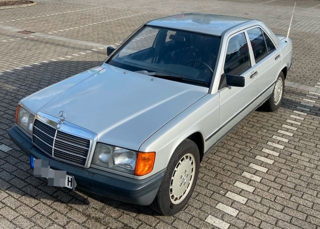 Mercedes-Benz 190