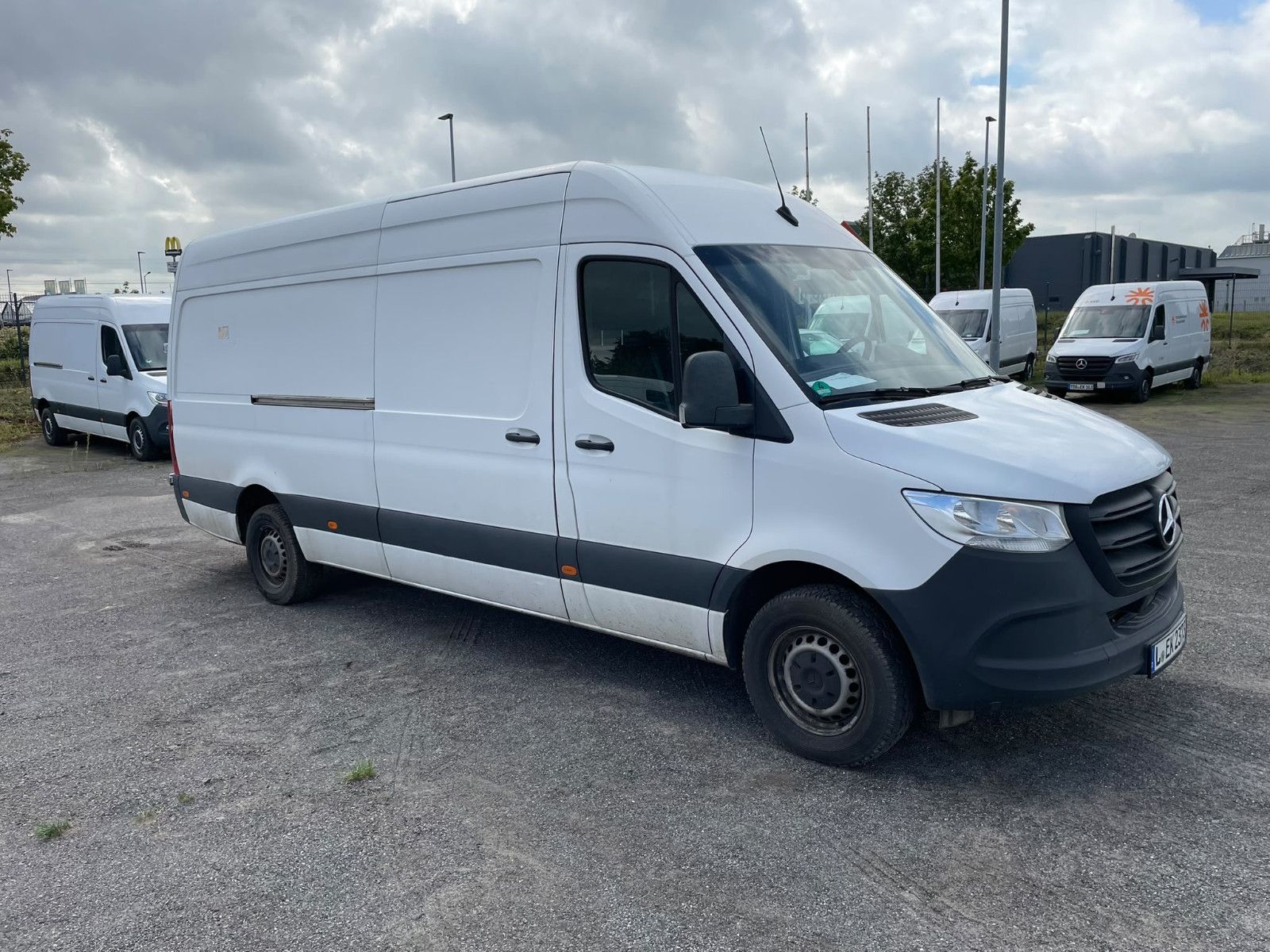 Fahrzeugabbildung Mercedes-Benz Sprinter III Kasten 317 CDI / unfallfrei/ H3 L4