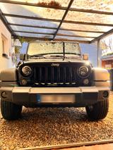Jeep Wrangler JKU Rubicon 3.6 V6 - Jeep Wrangler Rubicon mit Benzin-Antrieb