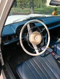 صورة 6 لـ 1972 Mercedes-BENZ C 220