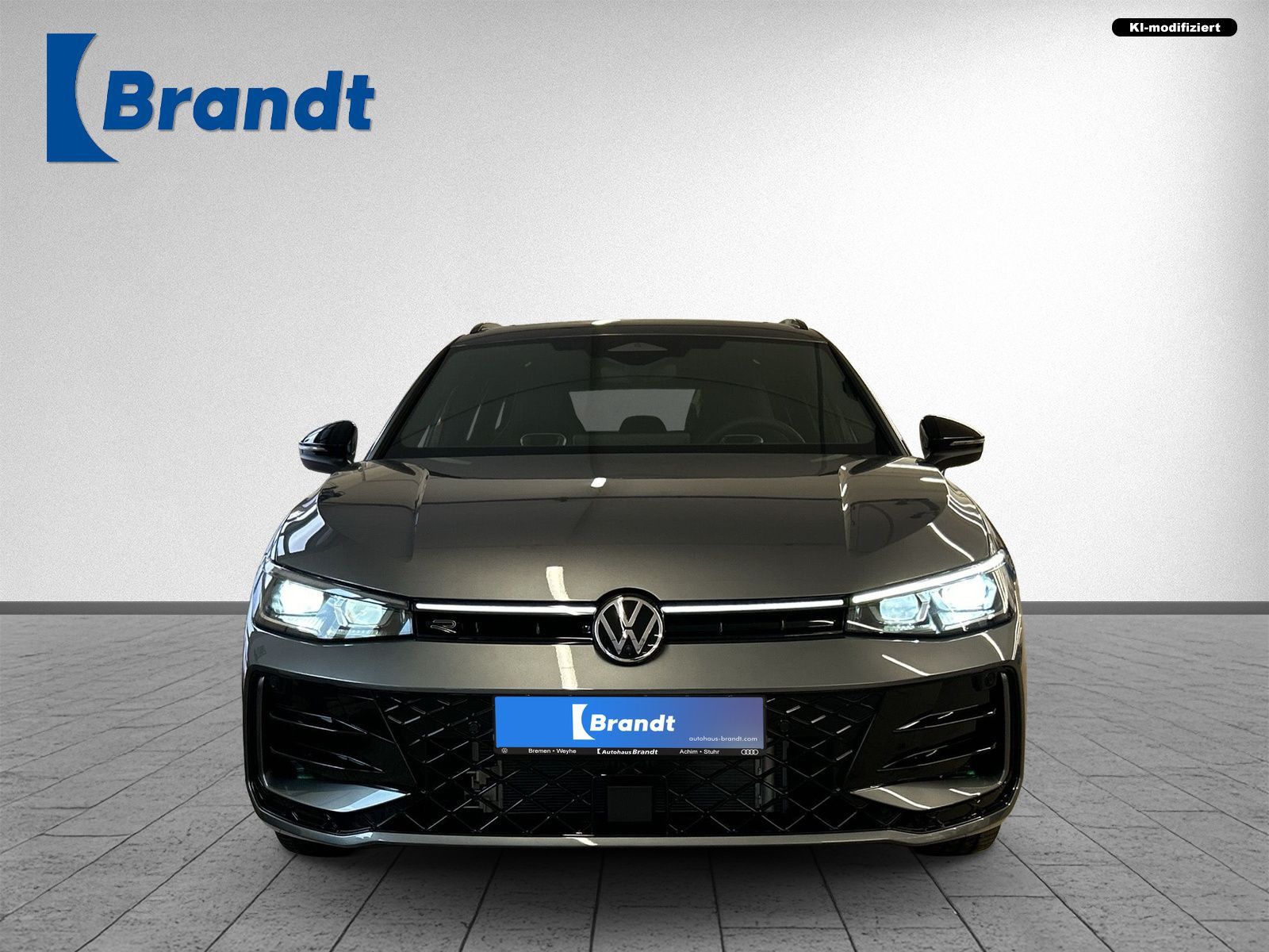 Volkswagen Passat Variant 2.0 TDI 4M R-LINE PANO HUD STANDH foto 4