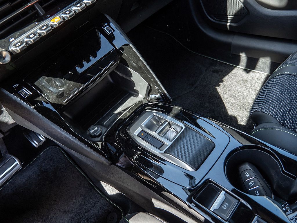 Peugeot 208 - Bild 15
