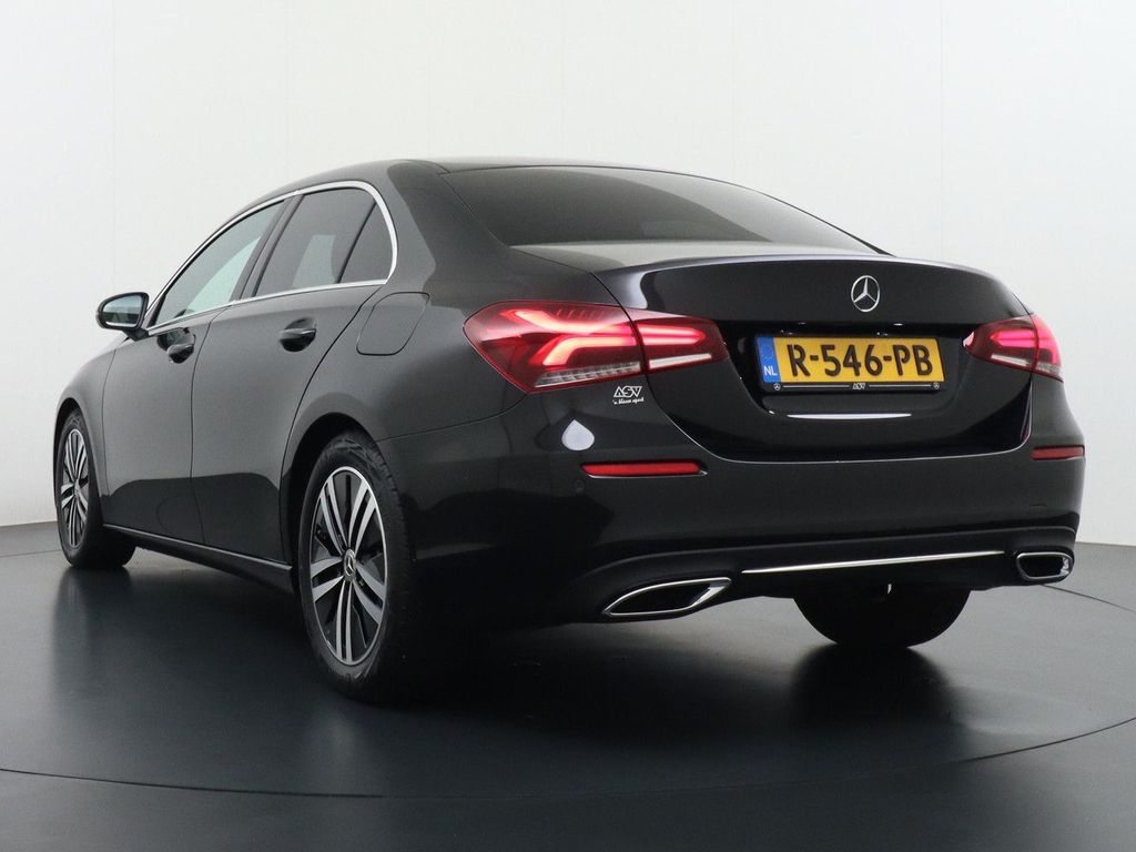 Mercedes-Benz A 180 Limousine Luxury Line | Achteruitrij kamer