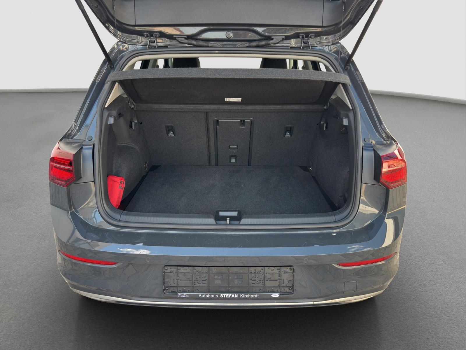 Volkswagen Golf VIII Lim. 2.0 TDI DSG Style ACC LED Sthzg, миниатюра 21