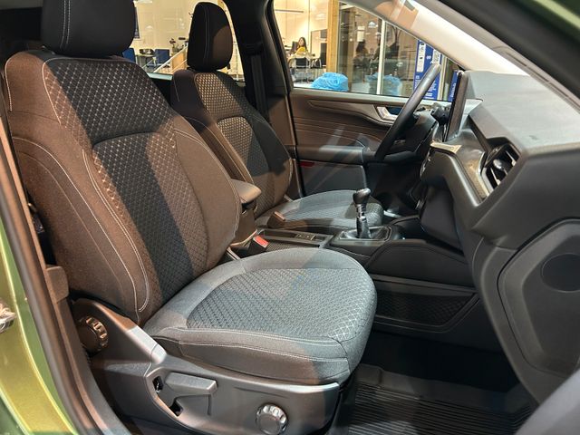 Ford Kuga Titanium 1,5 NEUES MODELL