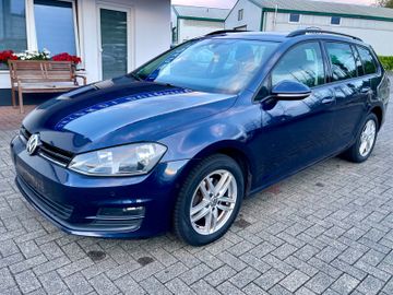 Volkswagen Golf - 4