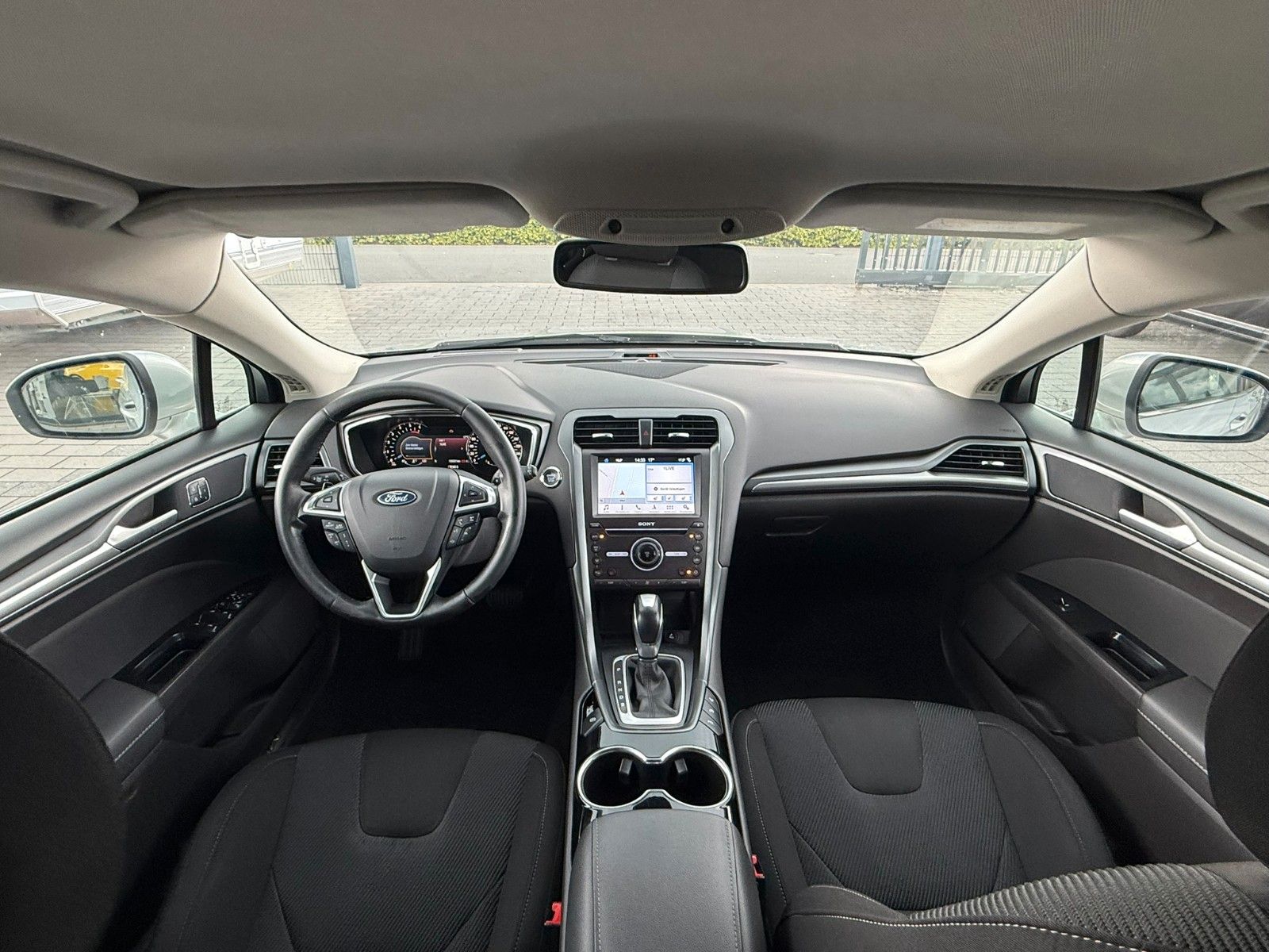 Fahrzeugabbildung Ford Mondeo Turnier Titanium