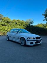 BMW E46 328i - BMW 328: E46
