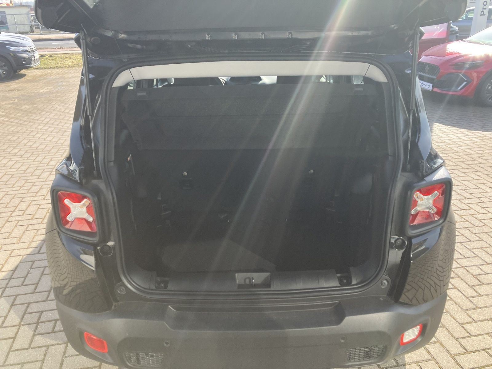 Jeep Renegade - Bild 11