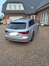 Audi S4 3.0 TFSI tiptronic quattro Avant - - silberne Audi S4