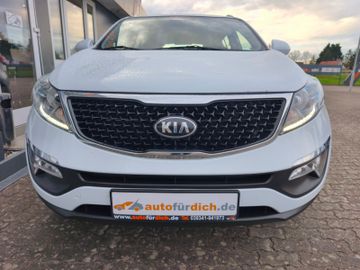 Kia Sportage Attract 2WD*Klima*AHK*Alu*6.Gang*