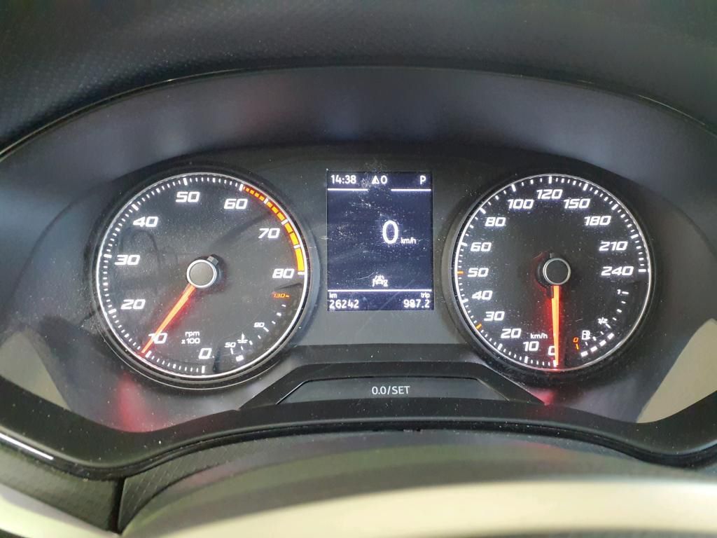 SEAT Arona FR-Line 1.0 TSI Klima*Tempo*Nav*PDC*RFK*SH