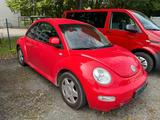 Volkswagen New Beetle - rote Volkswagen New Beetle
