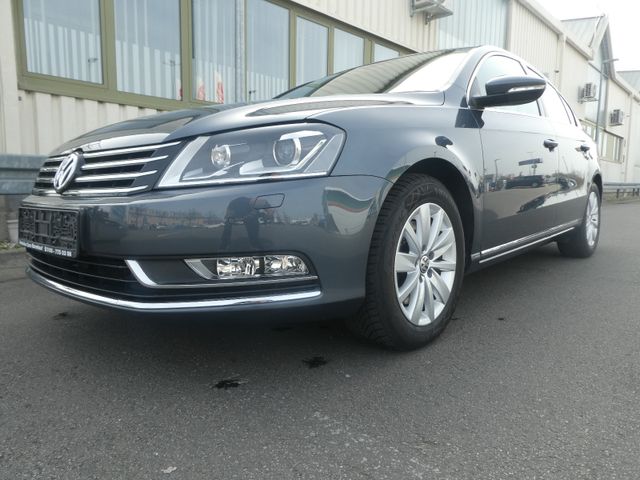 Volkswagen Passat Lim.Comfortline*Automatic*Garantie*8-fach